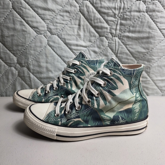 Converse Shoes - CONVERSE CHUCK TAYLOR HIGH ALL STAR JUNGLE SCENE WILD FLORAL SIZE 7.5